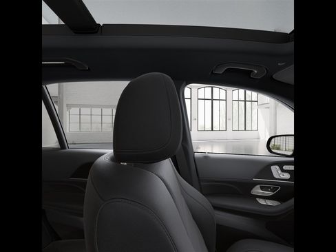 Certified 2026 Mercedes-Benz GLE 350 4MATIC image 43