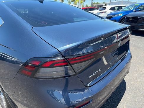Used 2024 Honda Accord EX image 18