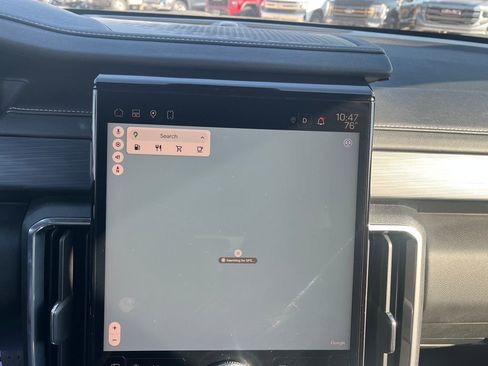 Used 2025 GMC Acadia Elevation image 24