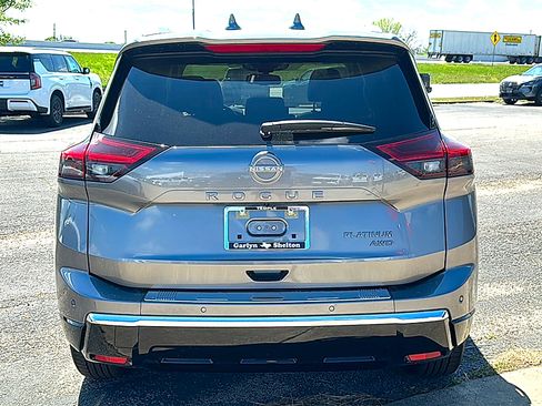 New 2026 Nissan Rogue Platinum w/ Tech Package image 7