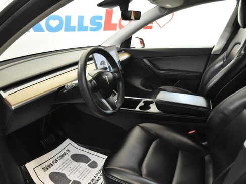Used 2022 Tesla Model Y Long Range AWD/4WD image 11