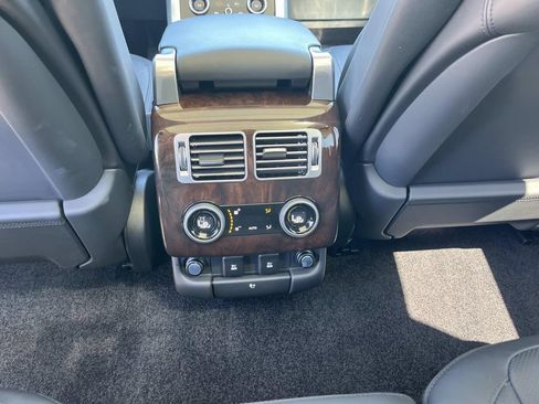 Used 2020 Land Rover Range Rover HSE AWD/4WD image 17