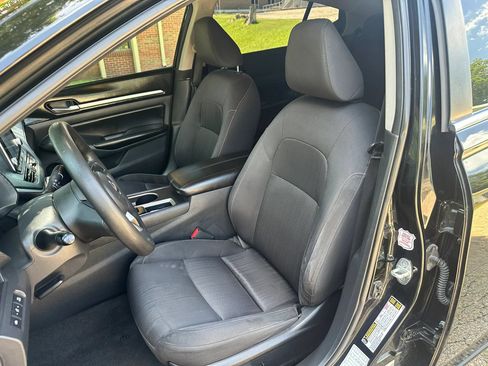 Used 2022 Nissan Altima 2.5 SV FWD image 10