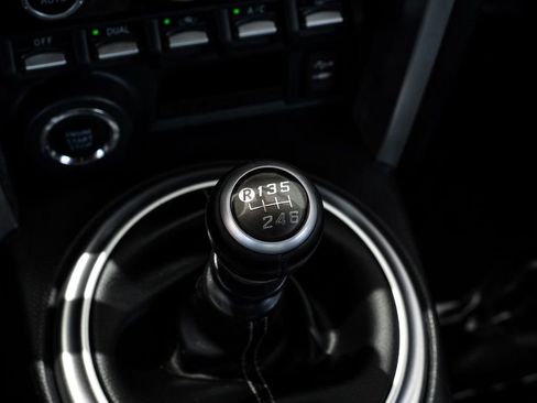 Used 2019 Toyota 86 RWD image 24