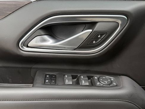 Used 2024 Chevrolet Tahoe Z71 w/ Off-Road Capability Package image 25