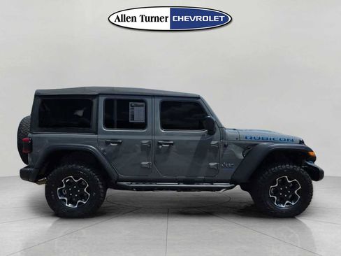 Used 2023 Jeep Wrangler Unlimited Rubicon 4xe AWD/4WD image 3