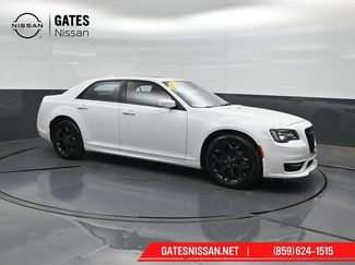 Used 2022 Chrysler 300 Touring L w/ Popular Equipment Group AWD/4WD video 1