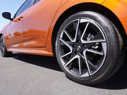 Certified 2025 Nissan Sentra SR w/ Trunk Package image 6