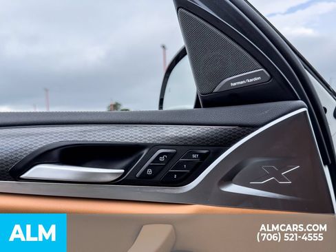 Used 2023 BMW X4 xDrive30i AWD/4WD image 15