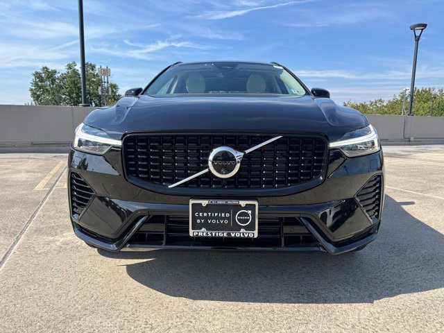 Certified 2024 Volvo XC60 T8 Plus w/ Climate Package AWD/4WD image 2