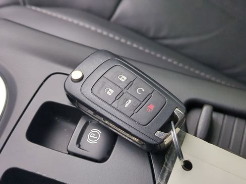 Used 2016 Buick Regal Premium w/ Driver Confidence Package #1 image 39