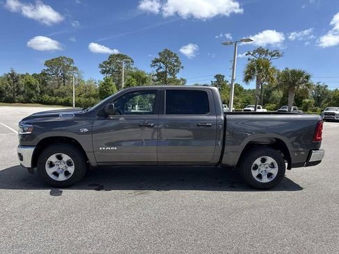 New 2026 RAM 1500 4x4 Crew Cab image 6