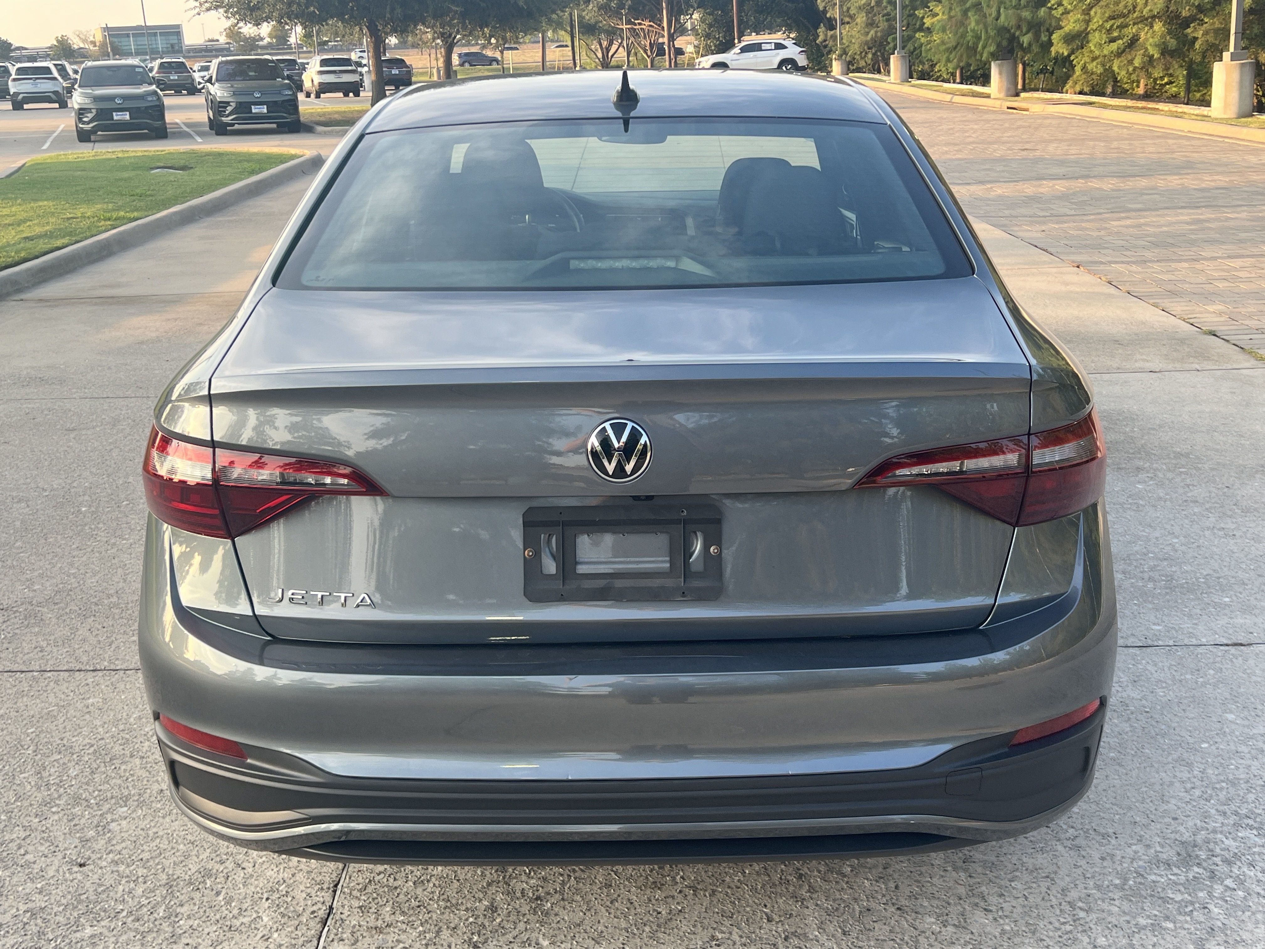 Used 2023 Volkswagen Jetta Sport FWD image 8
