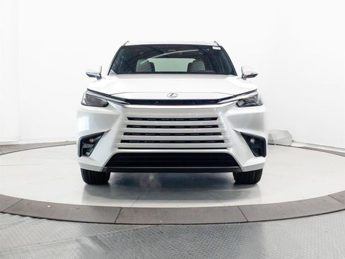 New 2026 Lexus TX 350 AWD image 2