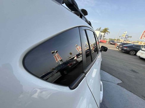 Used 2019 Subaru Crosstrek 2.0i Premium image 51