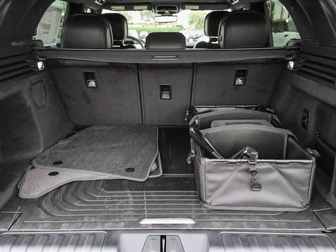 New 2026 Land Rover Range Rover Sport SE AWD/4WD image 27