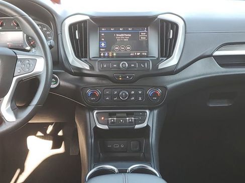 Certified 2022 GMC Terrain SLE w/ Driver Convenience Package FWD image 29