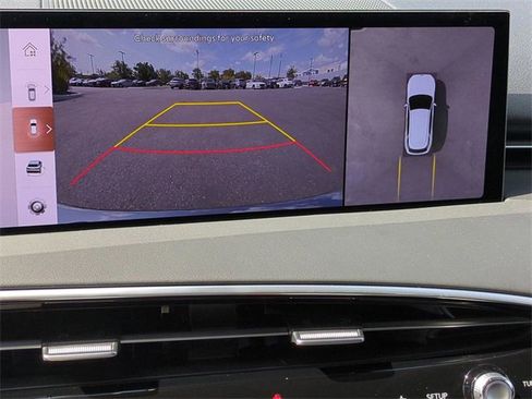 Used 2026 Genesis GV70 2.5T Advanced image 21