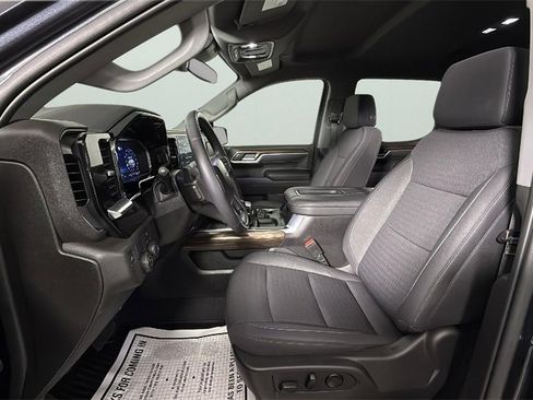 Certified 2022 Chevrolet Silverado 1500 RST image 17