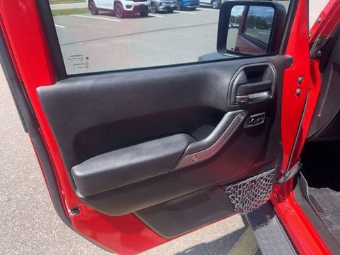 Used 2017 Jeep Wrangler Unlimited Sport AWD/4WD image 11