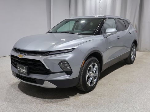 Used 2025 Chevrolet Blazer LT AWD/4WD image 6