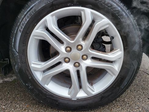 Used 2016 Ford Edge Titanium image 28