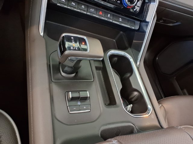 Used 2025 GMC Sierra 1500 Denali w/ Denali Reserve Package AWD/4WD image 15