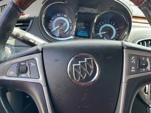 Used 2013 Buick LaCrosse Touring FWD image 20