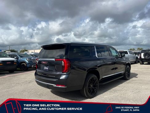 New 2026 GMC Yukon XL Elevation AWD/4WD image 7