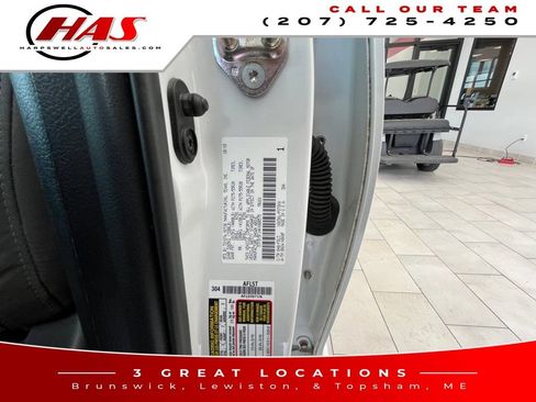 Used 2019 Toyota Tundra SR5 w/ TRD Sport Package AWD/4WD image 17