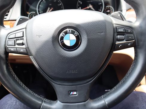 Used 2015 BMW 750Li RWD image 33