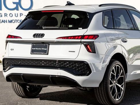 New 2026 Audi Q3 quattro 2.0T AWD/4WD image 7