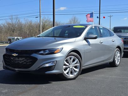 Used 2025 Chevrolet Malibu LT