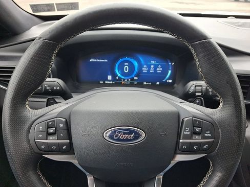Certified 2020 Ford Explorer ST w/ Premium Technology Package AWD/4WD image 21