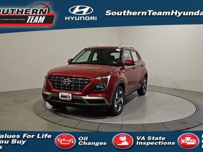 New 2025 Hyundai Venue SEL