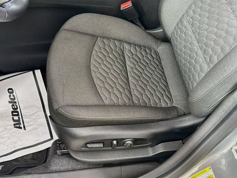 Used 2018 Chevrolet Equinox LT w/ Sun & Infotainment Package AWD/4WD image 19