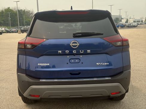 Certified 2023 Nissan Rogue SV w/ SV Premium B Package AWD/4WD image 7