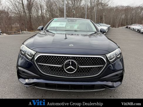 New 2026 Mercedes-Benz E 350 4MATIC Sedan image 3