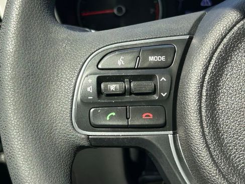 Used 2016 Kia Optima LX FWD image 19