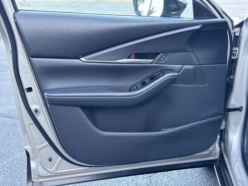 Certified 2024 MAZDA CX-30 AWD 2.5 S w/ Select Sport Pkg image 18