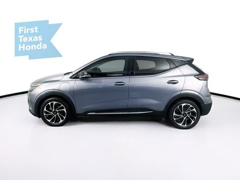 Used 2023 Chevrolet Bolt EUV Premier w/ Sun & Sound Package image 4