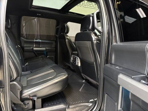 Used 2019 Ford F250 Platinum w/ Platinum Ultimate Package image 60