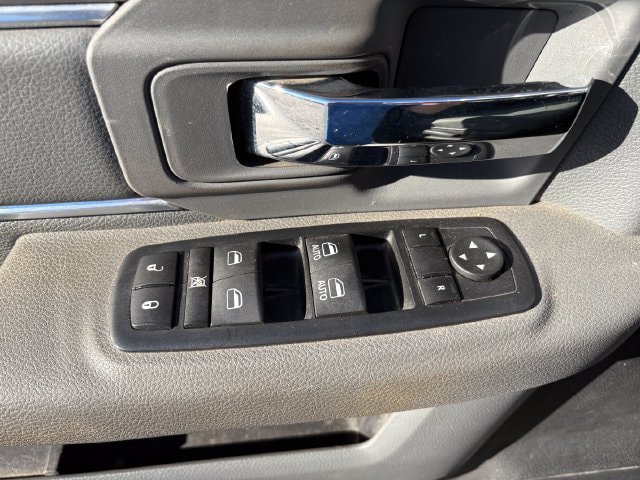 Used 2016 RAM 2500 SLT AWD/4WD image 24
