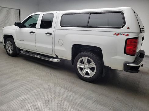 Used 2016 Chevrolet Silverado 1500 Custom w/ Custom Convenience Package AWD/4WD image 3