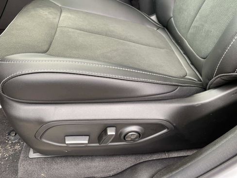 New 2026 Jeep Grand Cherokee Altitude AWD/4WD image 10