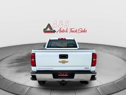 Used 2019 Chevrolet Silverado 2500 W/T AWD/4WD image 4