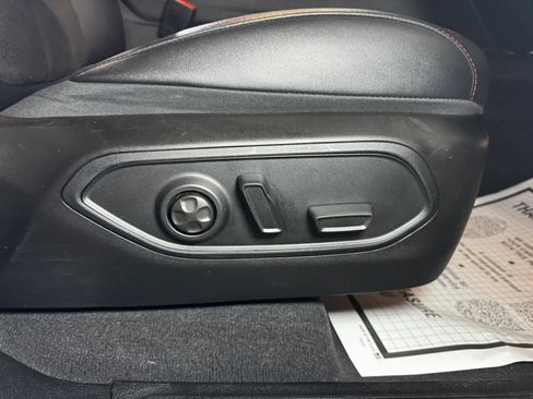 Used 2022 Jeep Grand Cherokee Trailhawk w/ Luxury Tech Group III AWD/4WD image 16