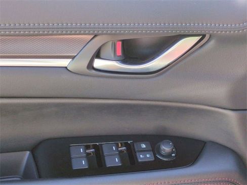 New 2025 MAZDA CX-5 Carbon Edition image 24