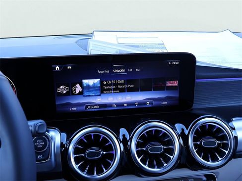 New 2026 Mercedes-Benz GLB 250 4MATIC image 22