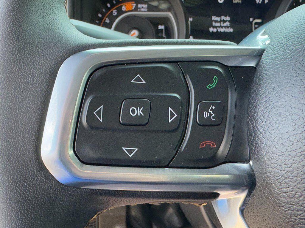 Used 2024 Jeep Wrangler Unlimited Sahara AWD/4WD image 18